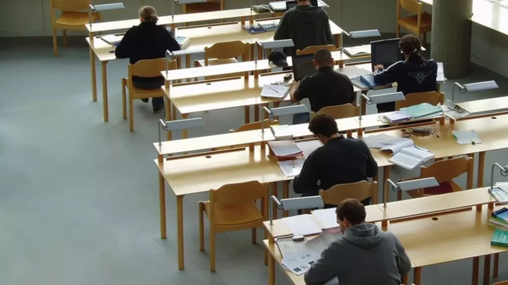 Yeni Mezunlara En Yüksek Maaş Hangi Bölümlerde?